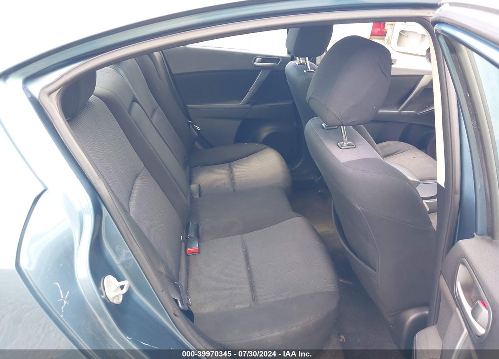 2010 MAZDA MAZDA3 VIN: JM1BL1SG4A1196696