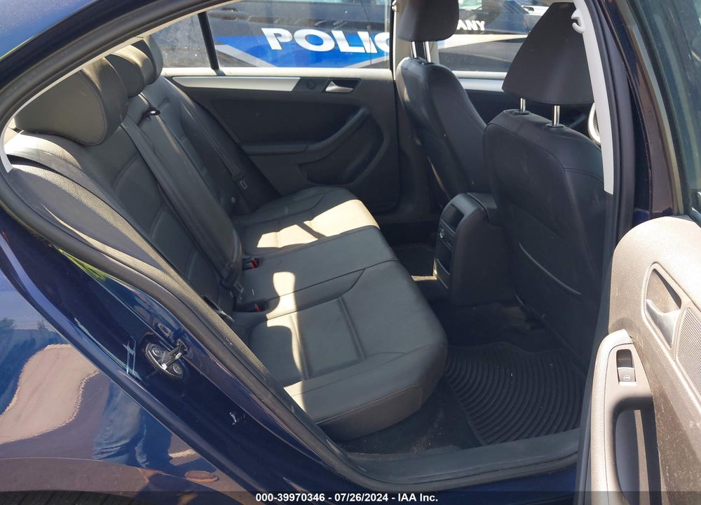 2013 VOLKSWAGEN JETTA 2.5L SE VIN: 3VWDP7AJ5DM371829