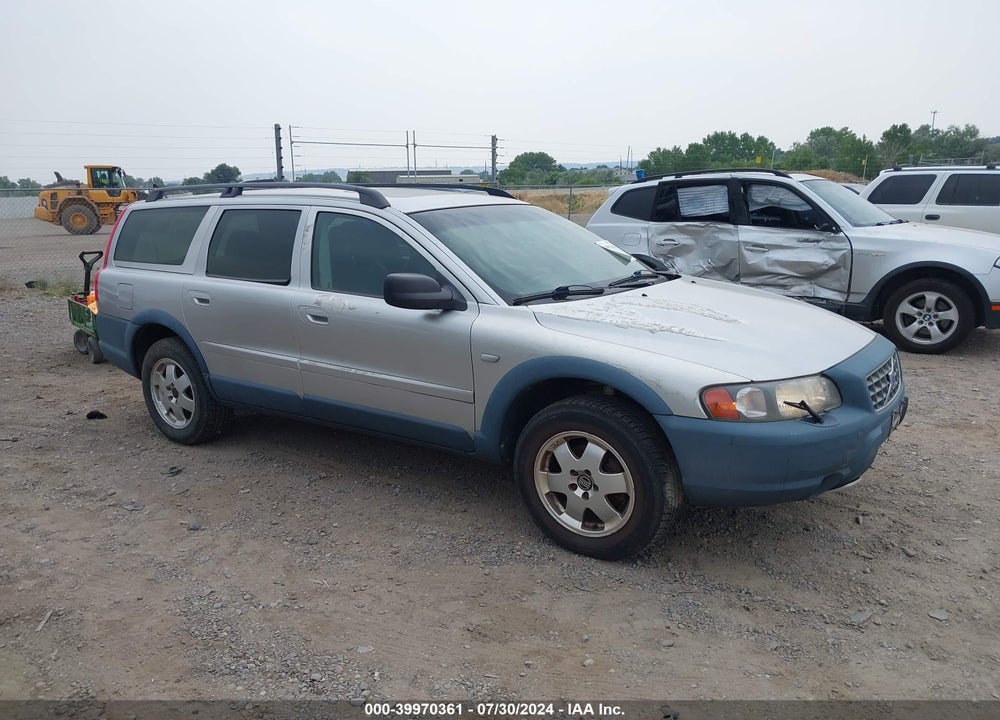 2001 VOLVO V70 XC VIN: YV1SZ58DX11024735