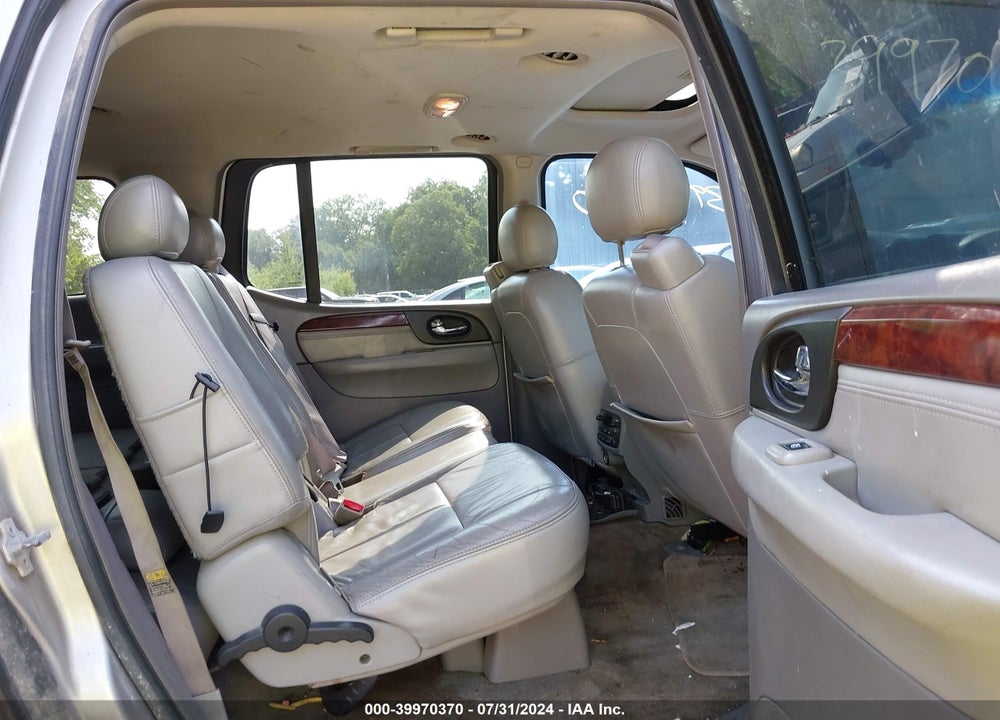 2005 GMC ENVOY XL SLT VIN: 1GKET16S856151561