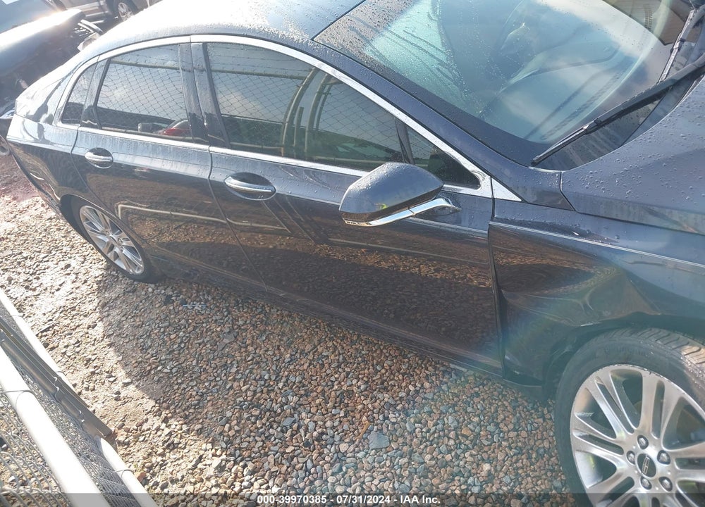 2014 LINCOLN MKZ HYBRID VIN: 3LN6L2LU7ER824320