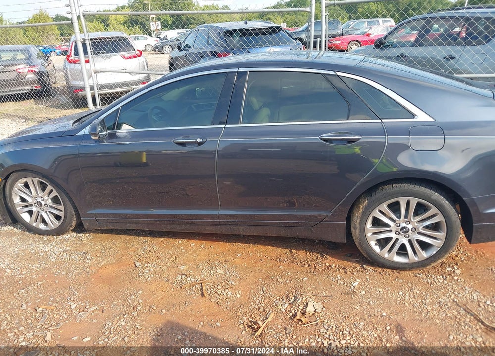 2014 LINCOLN MKZ HYBRID VIN: 3LN6L2LU7ER824320