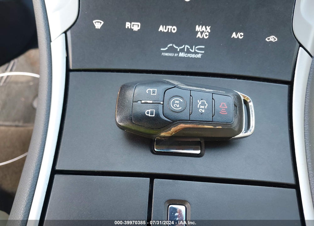 2014 LINCOLN MKZ HYBRID VIN: 3LN6L2LU7ER824320