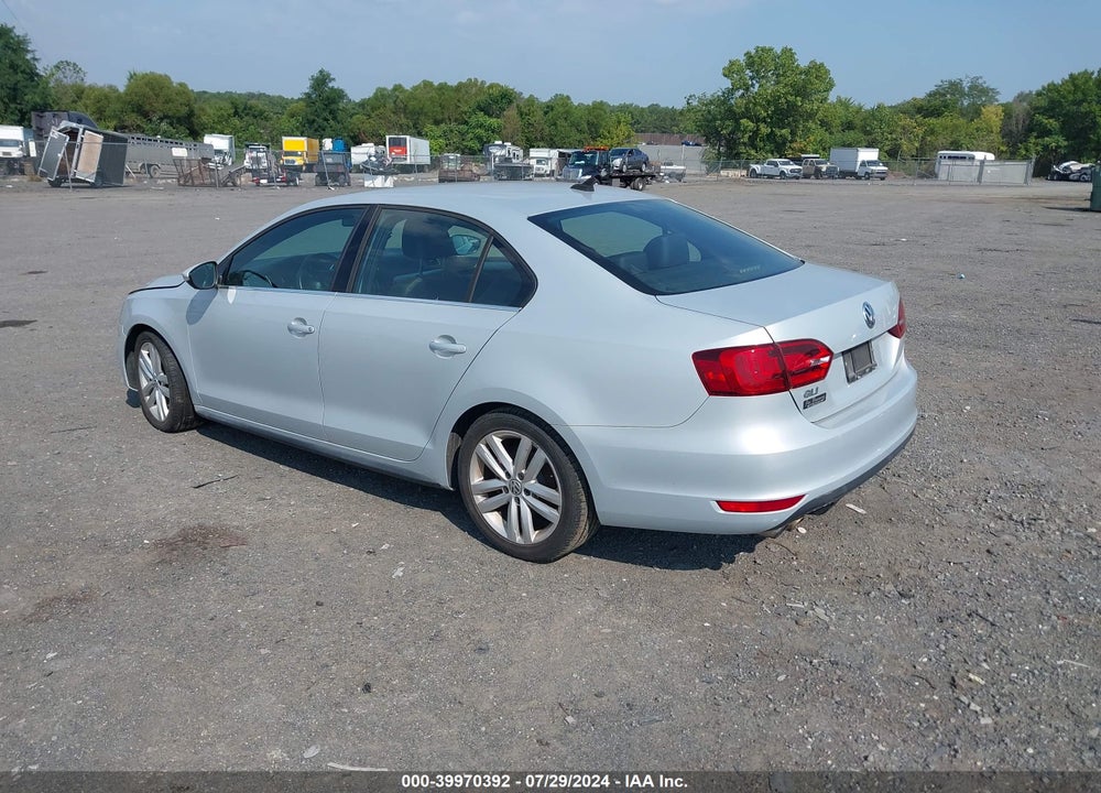 2013 VOLKSWAGEN JETTA GLI VIN: 3VW467AJ4DM216305