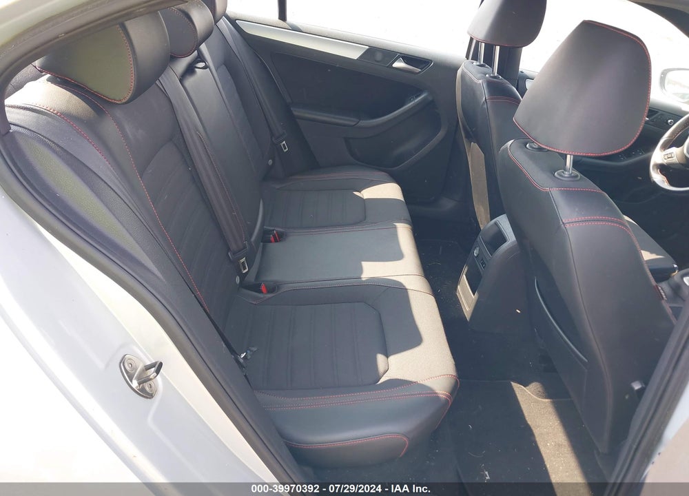 2013 VOLKSWAGEN JETTA GLI VIN: 3VW467AJ4DM216305