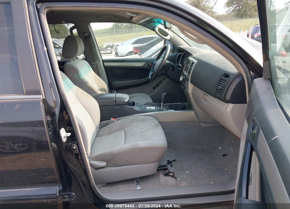 2007 TOYOTA 4RUNNER SR5 V6 VIN: JTEBU14R670106602
