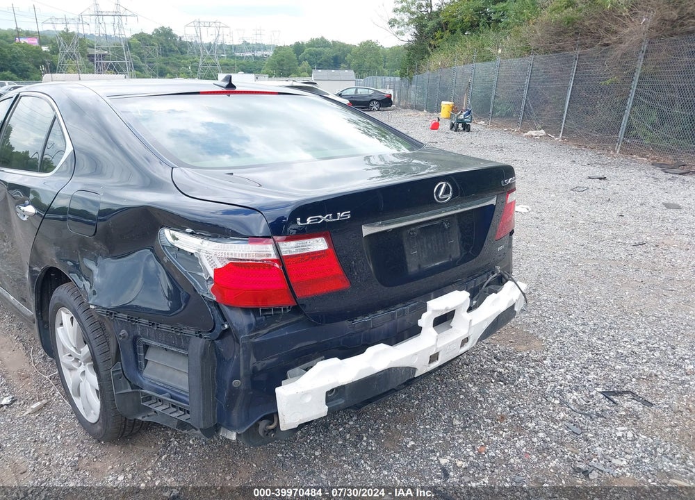 2009 LEXUS LS 460 VIN: JTHCL46FX95003297