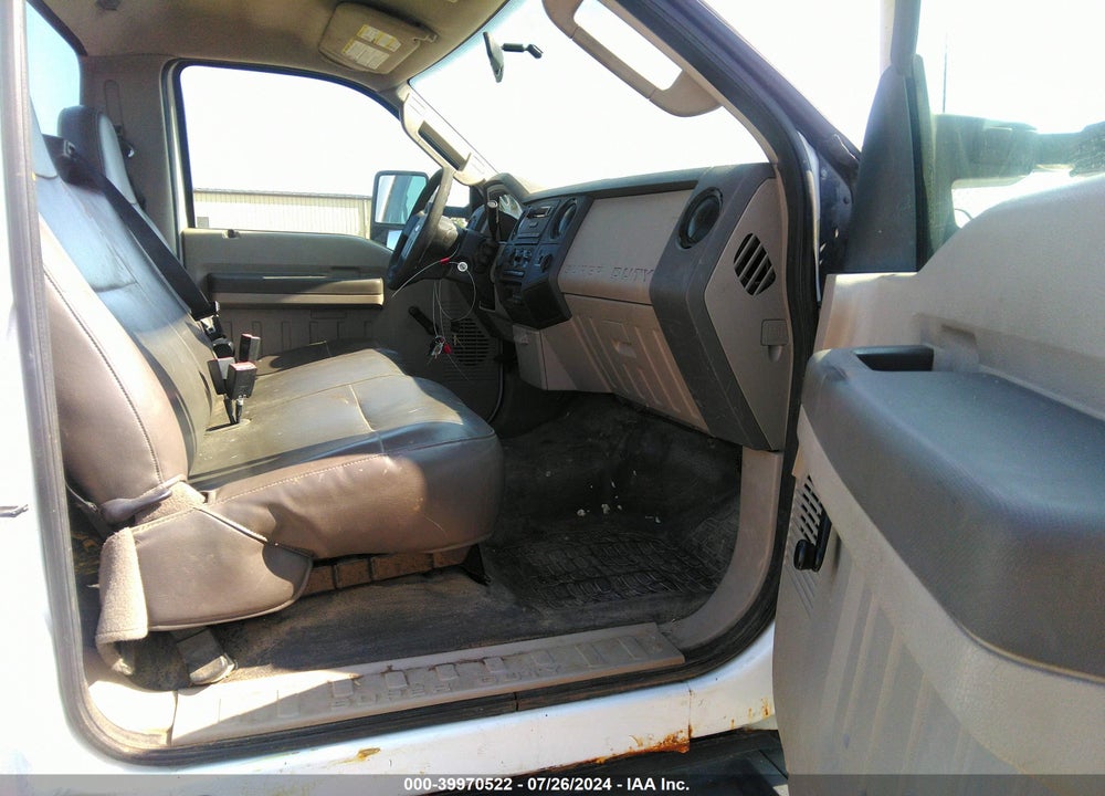 2009 FORD F-250 XL/XLT VIN: 1FTNF21549EA96094