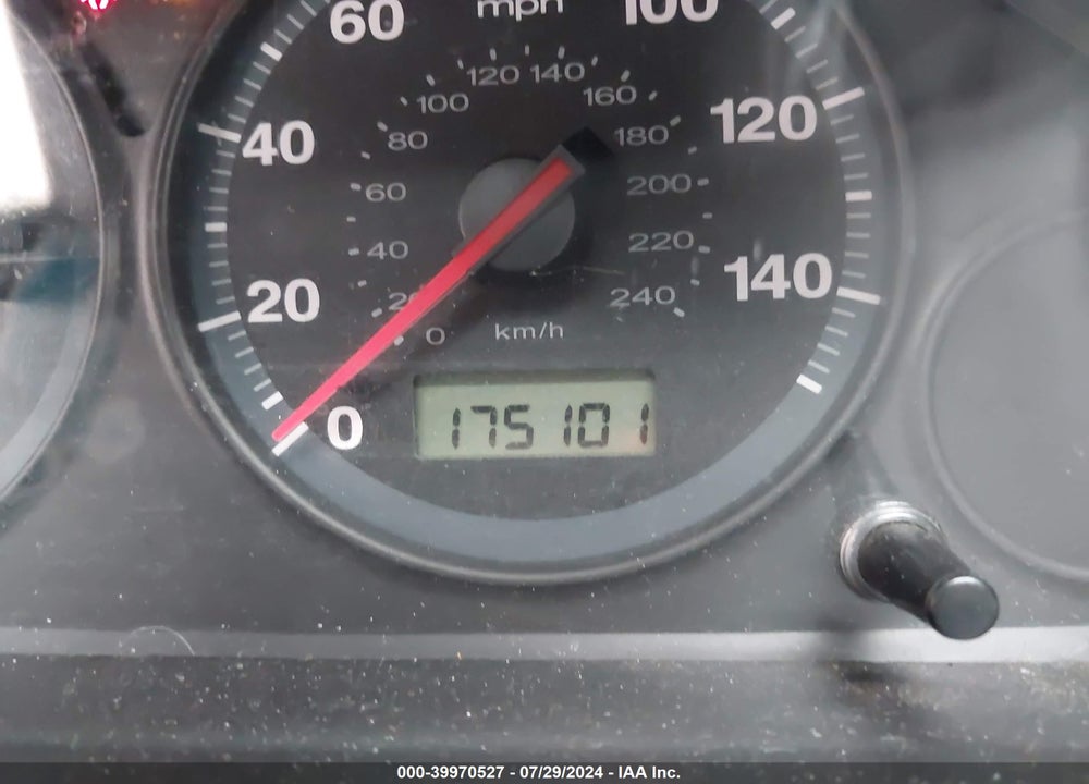 2002 HONDA CIVIC DX VIN: 1HGEM22262L025654
