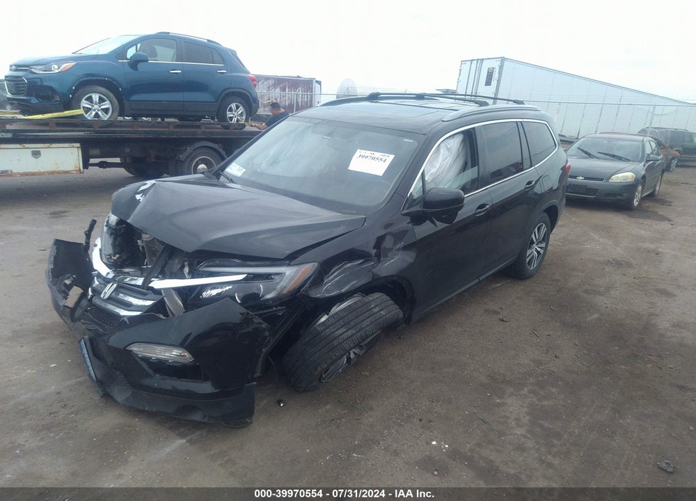 2017 HONDA PILOT EX-L VIN: 5FNYF6H88HB075217