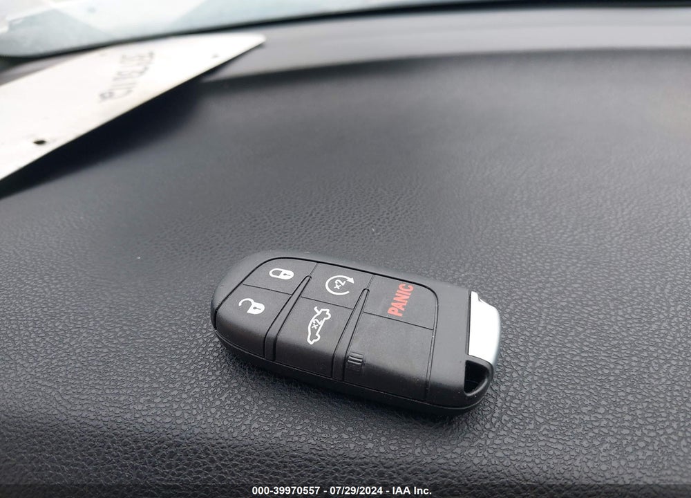 2020 DODGE CHARGER VIN: 2C3CDXBGXLH163537