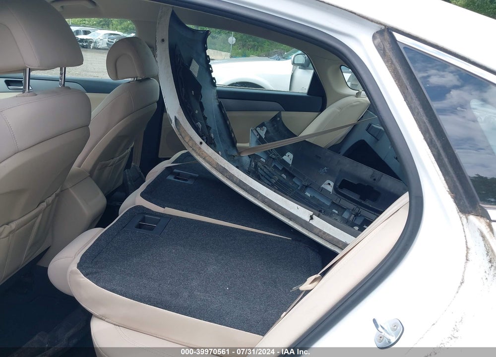 2016 HYUNDAI SONATA SE VIN: 5NPE24AF5GH355298