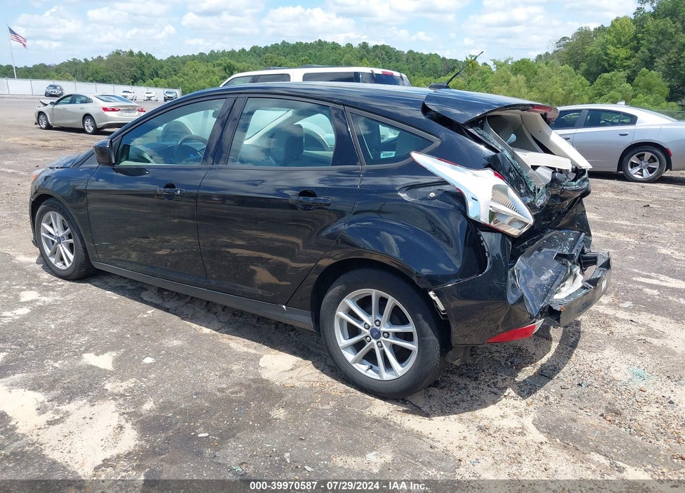 2018 FORD FOCUS SE VIN: 1FADP3K28JL252517