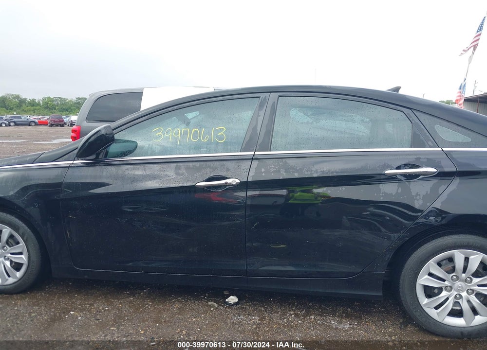 2011 HYUNDAI SONATA SE 2.0T VIN: 5NPEC4AB1BH232505