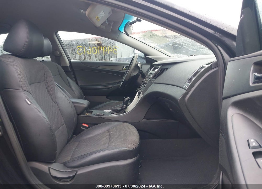 2011 HYUNDAI SONATA SE 2.0T VIN: 5NPEC4AB1BH232505