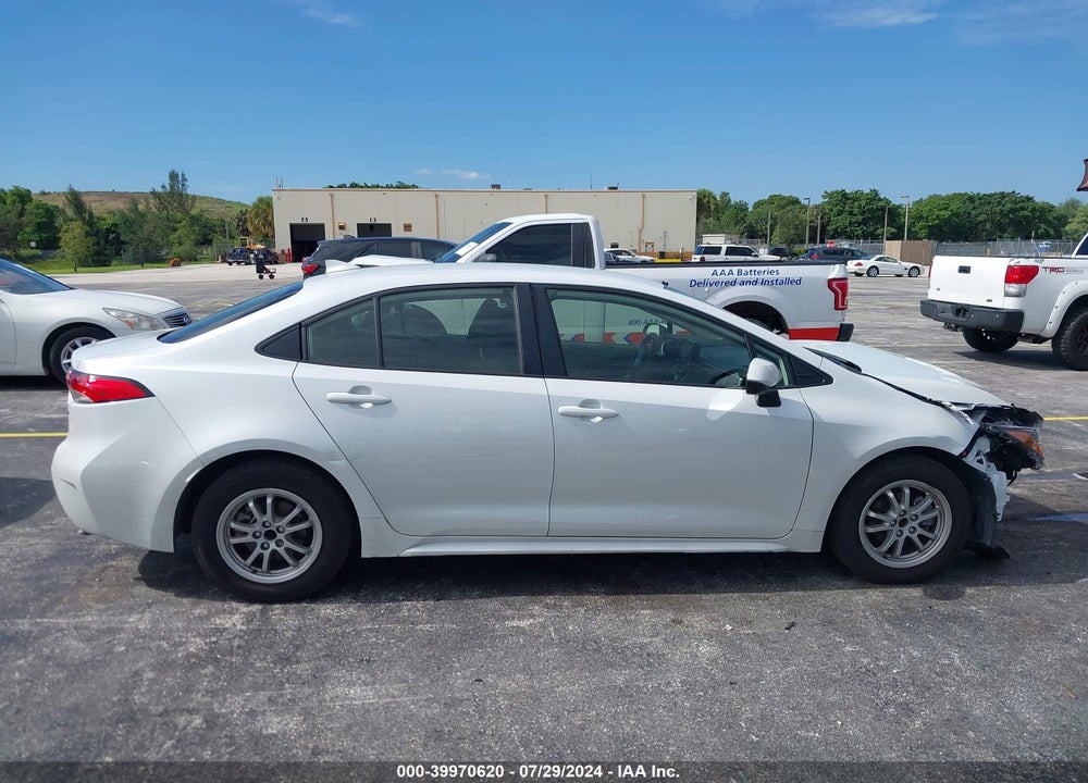 2022 TOYOTA COROLLA HYBRID LE VIN: JTDEAMDE7N3008182