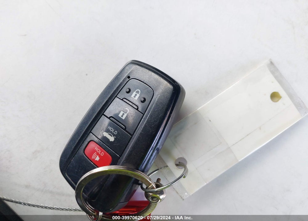 2022 TOYOTA COROLLA HYBRID LE VIN: JTDEAMDE7N3008182