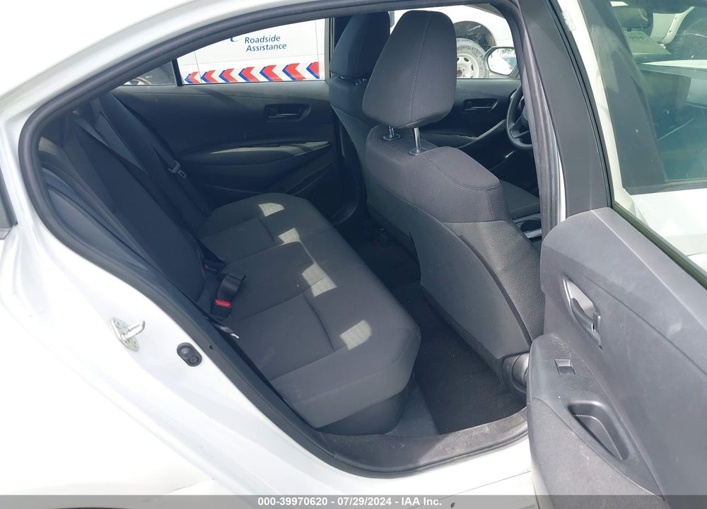 2022 TOYOTA COROLLA HYBRID LE VIN: JTDEAMDE7N3008182