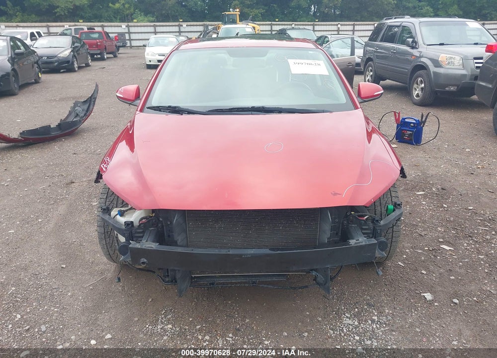 2017 HYUNDAI ELANTRA LIMITED VIN: KMHD84LF0HU284005