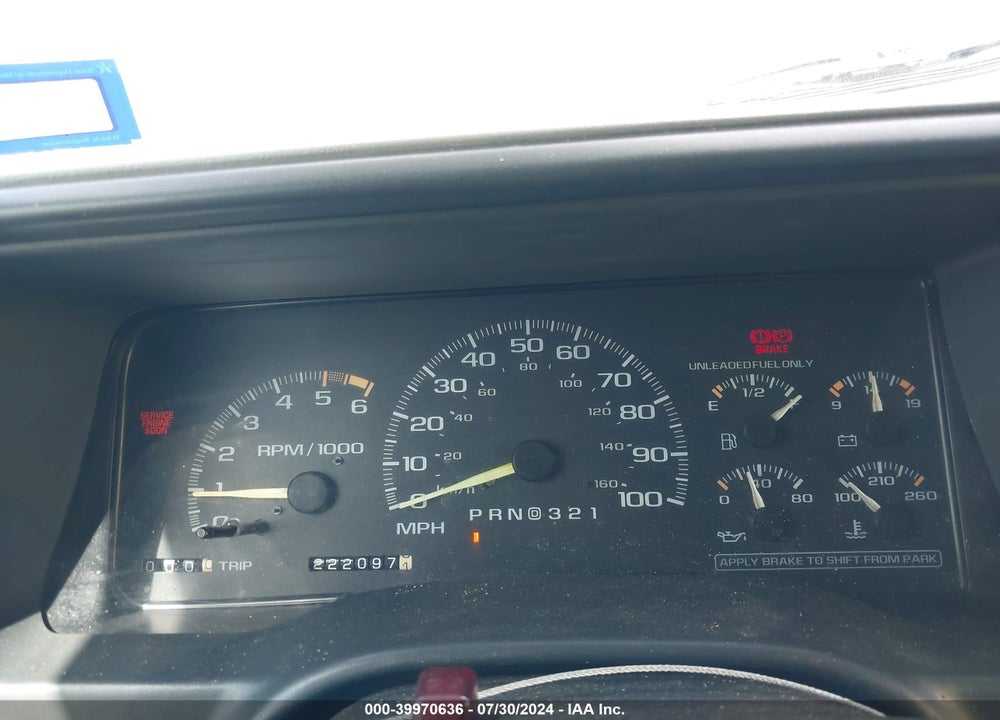1996 GMC SIERRA C1500 VIN: 2GTEC19R0T1525931