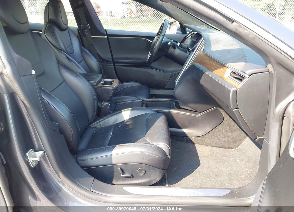 2017 TESLA MODEL S 100D/60D/75D/90D/P100D VIN: 5YJSA1E26HF188221