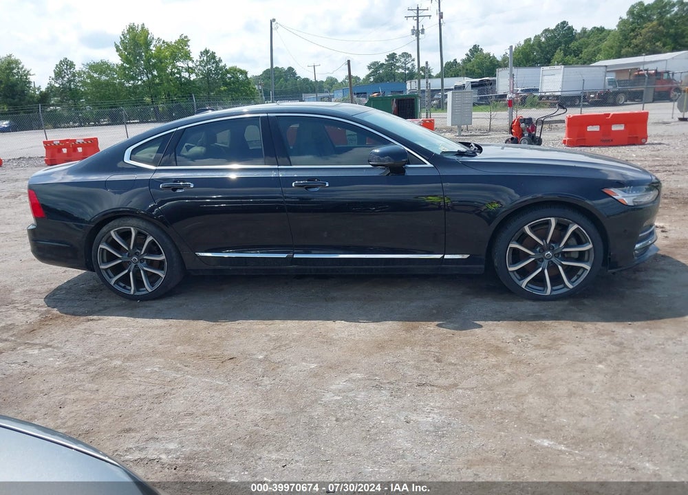 2017 VOLVO S90 VIN: YV1A22ML9H1001081