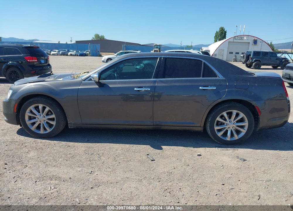 2017 CHRYSLER 300C AWD VIN: 2C3CCAKG7HH565524