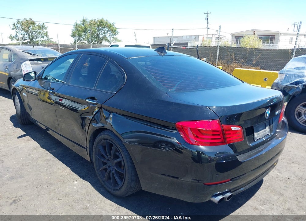 2012 BMW 528I VIN: WBAXG5C51CDX01588