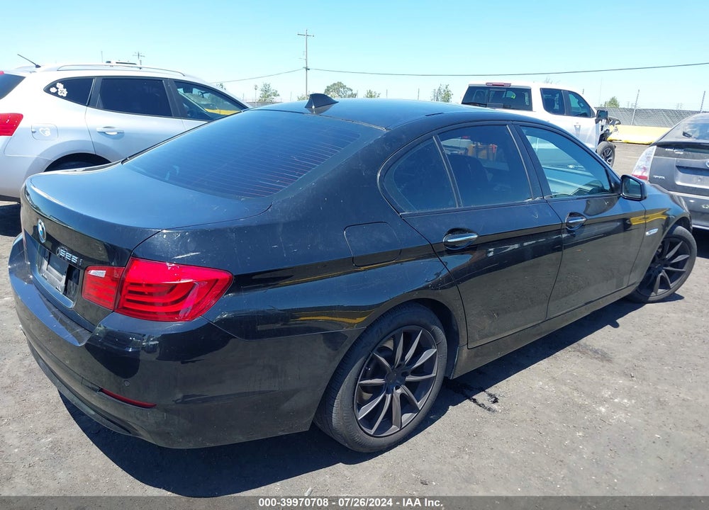2012 BMW 528I VIN: WBAXG5C51CDX01588