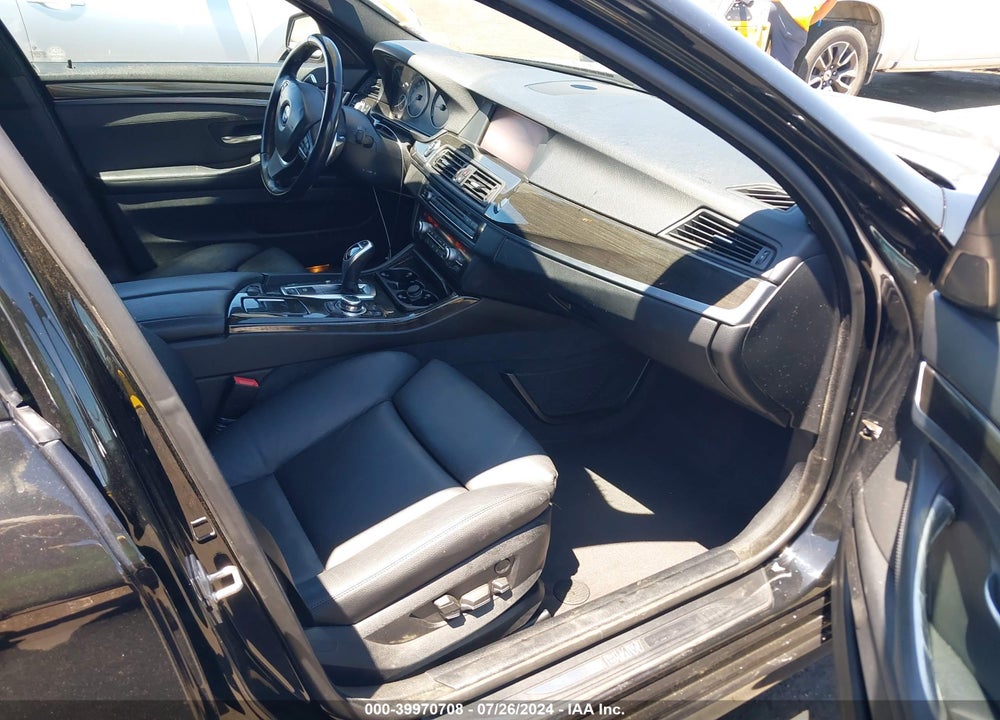 2012 BMW 528I VIN: WBAXG5C51CDX01588