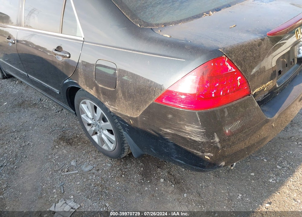 2007 HONDA ACCORD 3.0 EX VIN: 1HGCM66557A056920