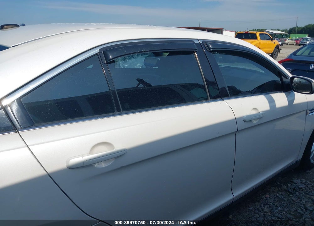 2011 FORD TAURUS SEL VIN: 1FAHP2EW2BG161196