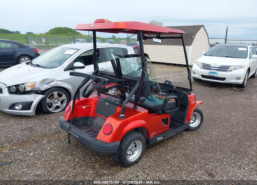 2010 TOMB E MERGE GOLF CART VIN: 5TSTE2433AG122392