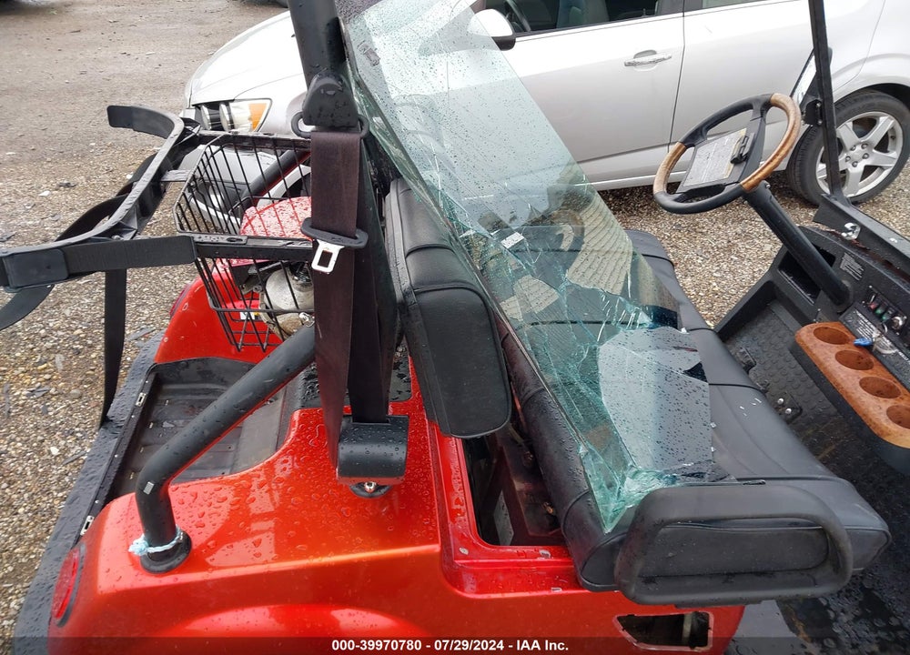 2010 TOMB E MERGE GOLF CART VIN: 5TSTE2433AG122392