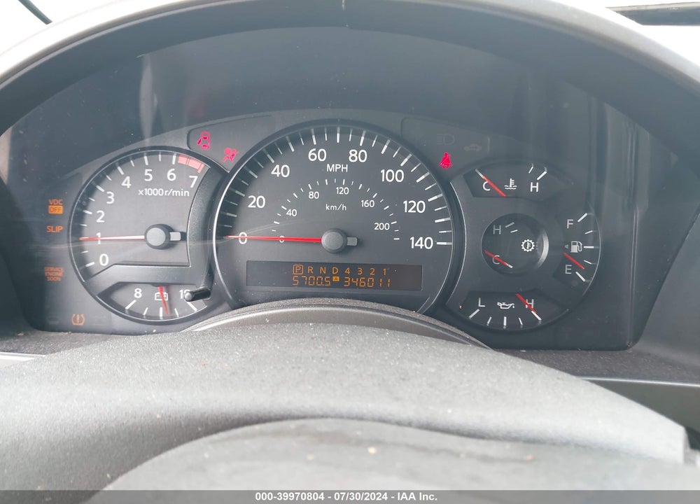 2004 NISSAN PATHFINDER ARMADA LE VIN: 5N1AA08A44N724714