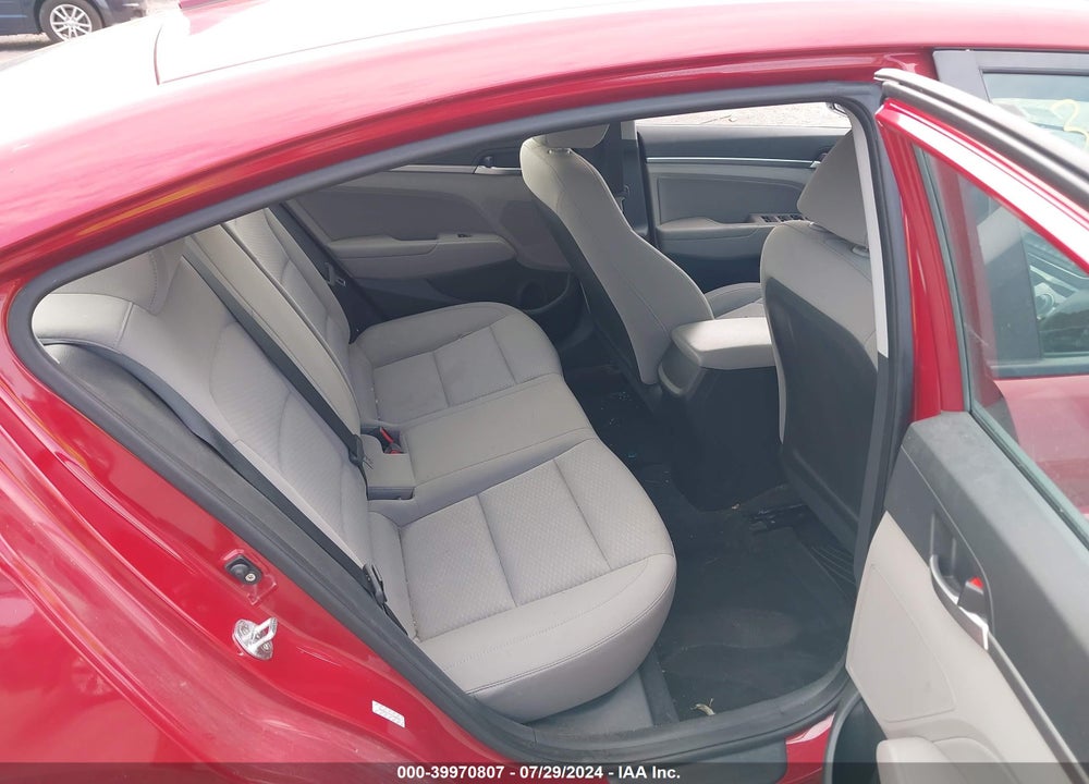 2019 HYUNDAI ELANTRA SEL VIN: KMHD84LF7KU769863