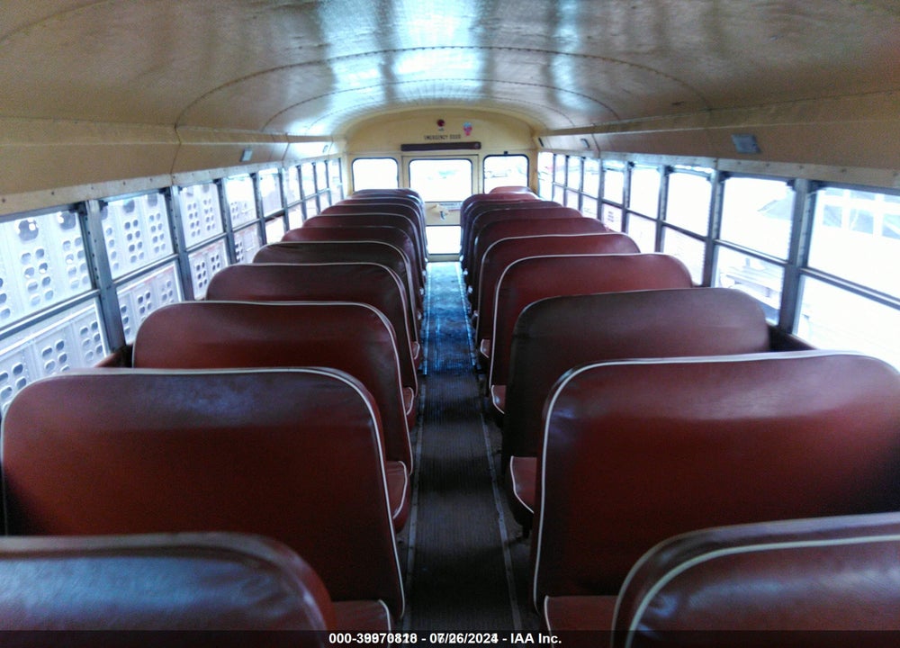 1992 INTERNATIONAL 3000 3800 VIN: 1HVBBPEP7NH466593