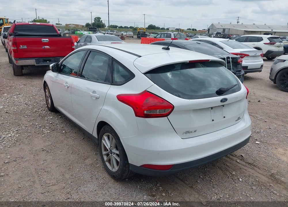 2016 FORD FOCUS SE VIN: 1FADP3K28GL213564