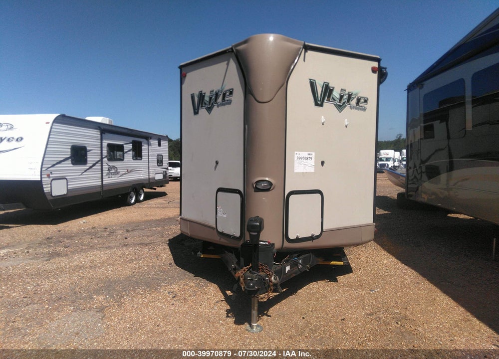 2016 FLAGSTAFF V-LITE SERIES M-30WR VIN: 4X4TFLF27G1870235