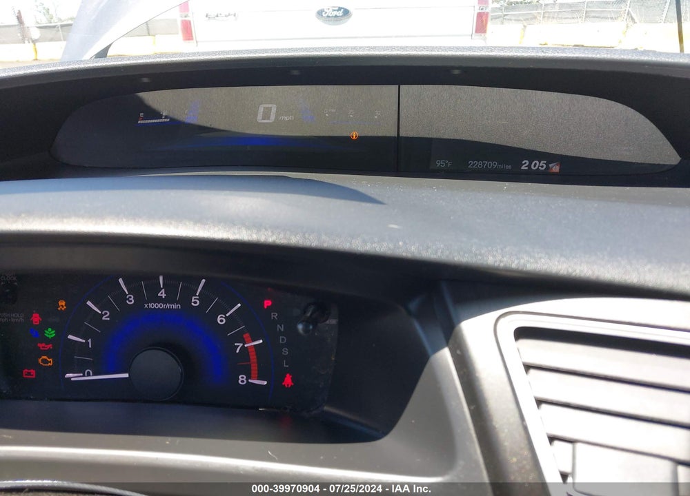 2014 HONDA CIVIC LX VIN: 19XFB2F57EE259425