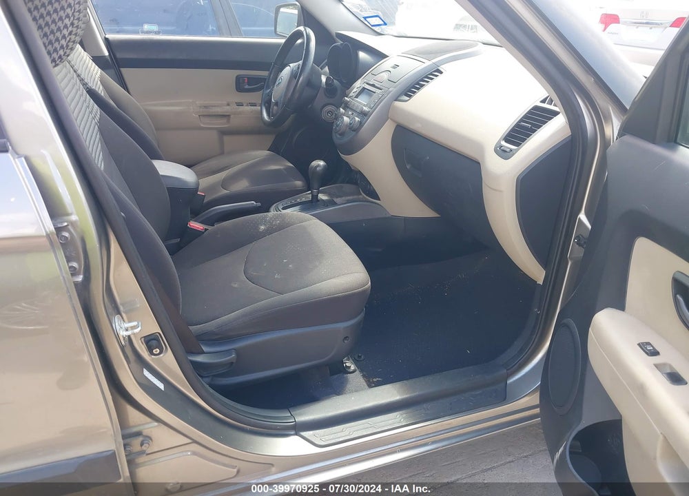 2010 KIA SOUL VIN: KNDJT2A22A7078859