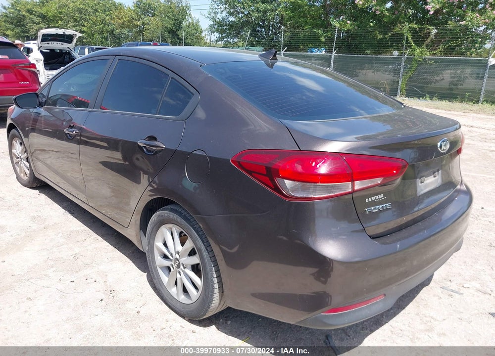 2017 KIA FORTE LX VIN: 3KPFL4A75HE150712