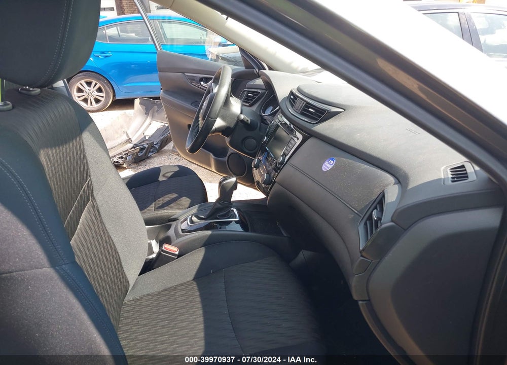 2019 NISSAN ROGUE SV VIN: 5N1AT2MV6KC758175