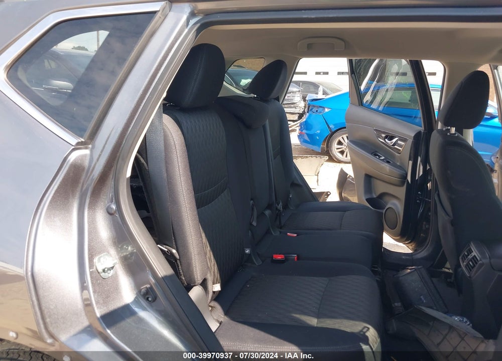 2019 NISSAN ROGUE SV VIN: 5N1AT2MV6KC758175