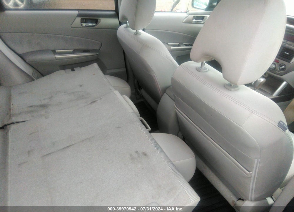 2010 SUBARU FORESTER 2.5X PREMIUM VIN: JF2SH6CC6AH802518