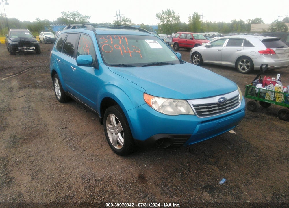 2010 SUBARU FORESTER 2.5X PREMIUM VIN: JF2SH6CC6AH802518