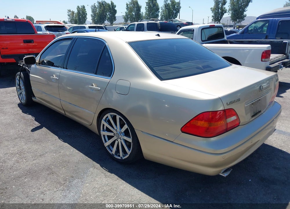 2001 LEXUS LS 430 VIN: JTHBN30F810042433
