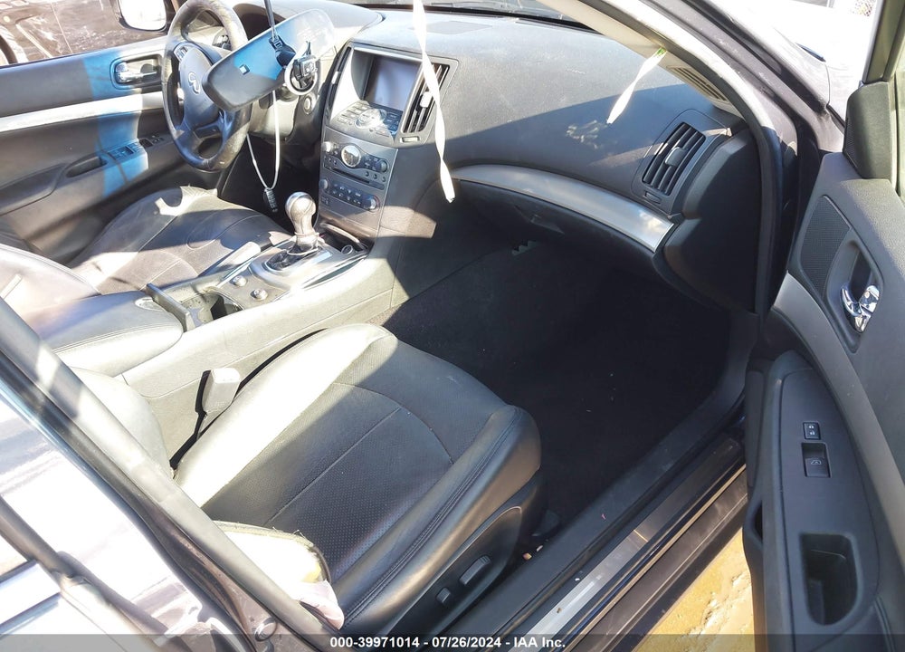2011 INFINITI G37 JOURNEY VIN: JN1CV6AP4BM500173