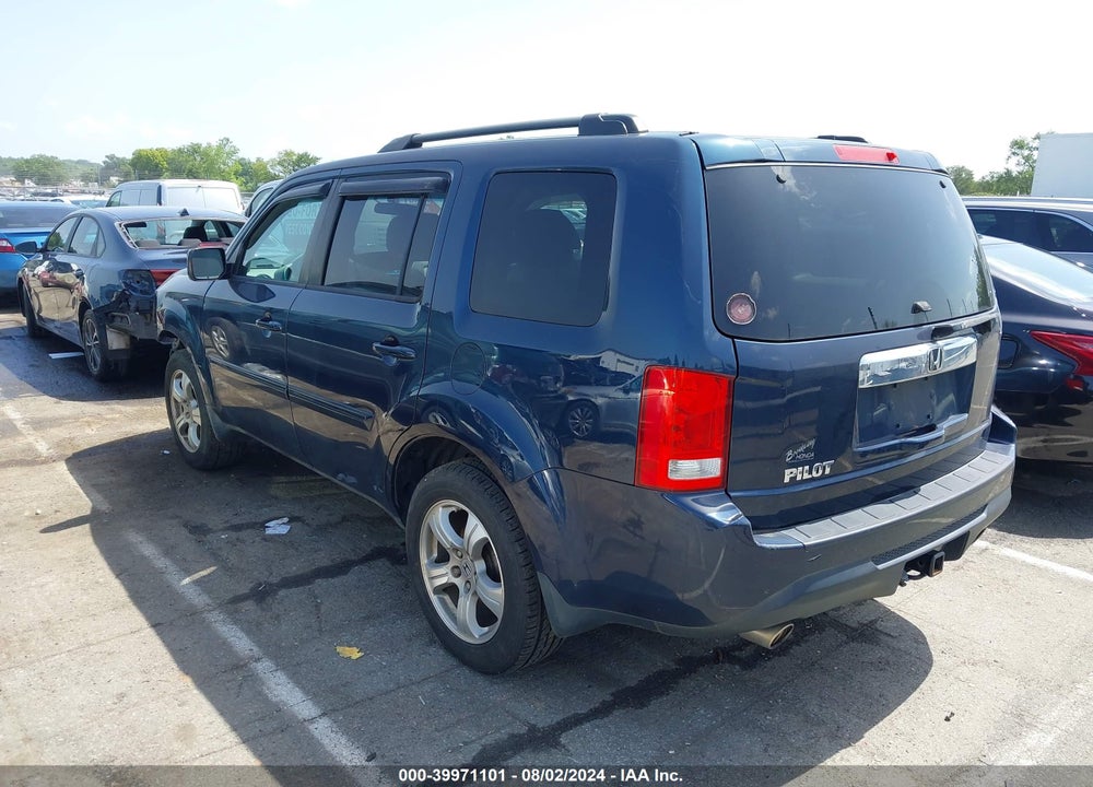 2012 HONDA PILOT EX VIN: 5FNYF3H42CB025420