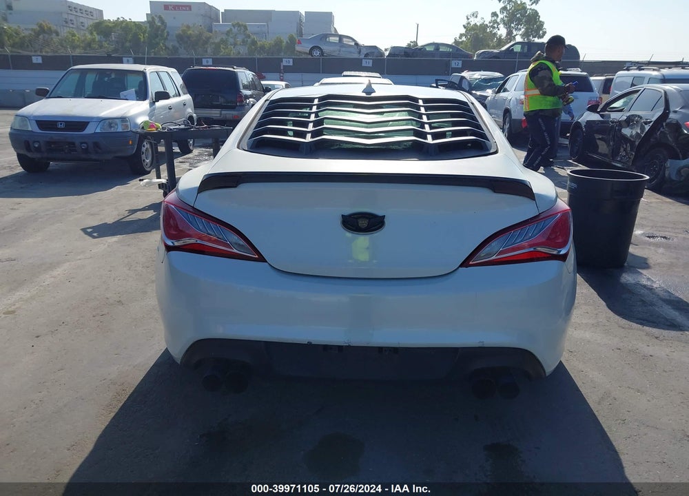 2013 HYUNDAI GENESIS 2.0T VIN: KMHHT6KD8DU102086